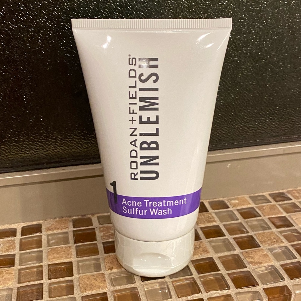 Rodan and Fields Unblemish Acne SULFUR wash